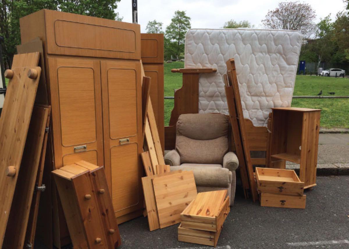 Furniture Removal Service In Boring