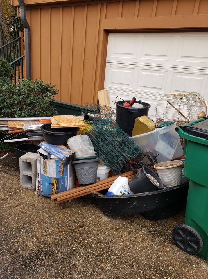 Residential Junk Removal Service In Boring