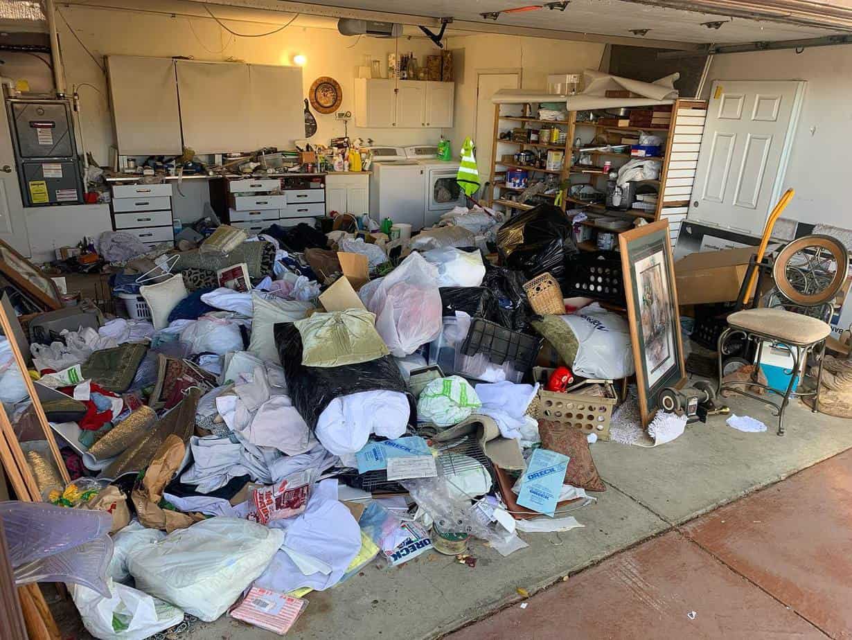 Garage Cleanout Service In Boring