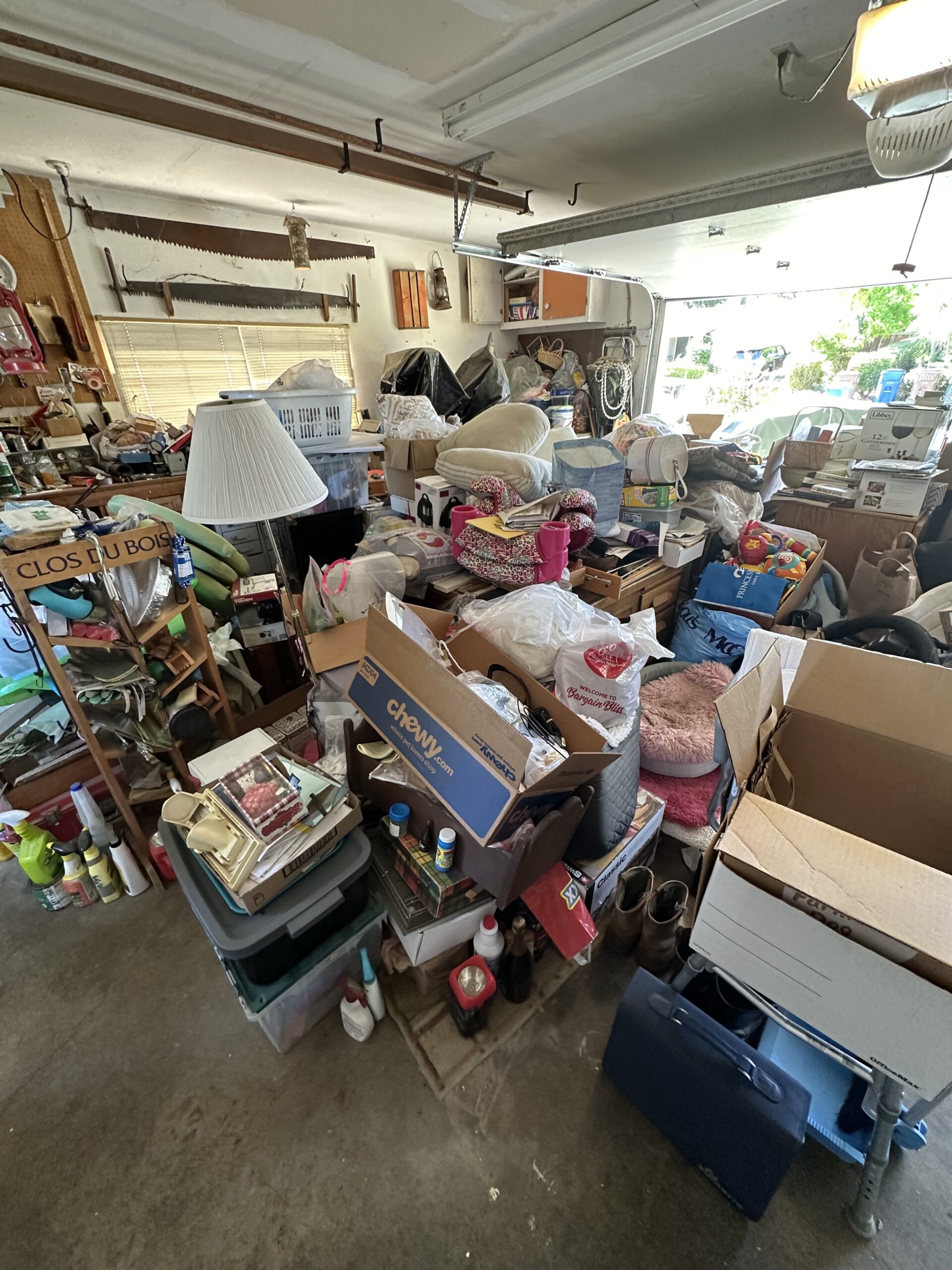 Shed Cleanout Service In Boring