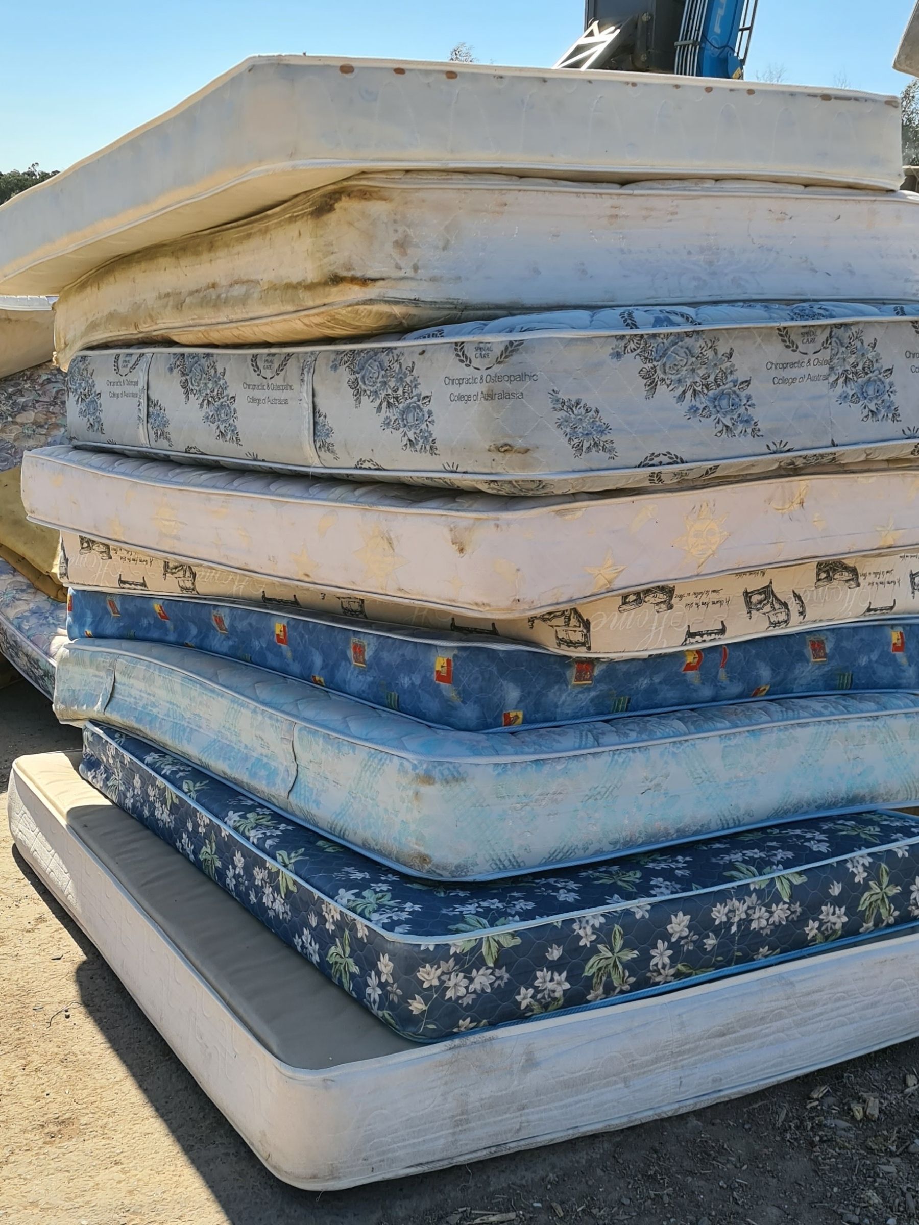 Mattress Removal Service In Boring