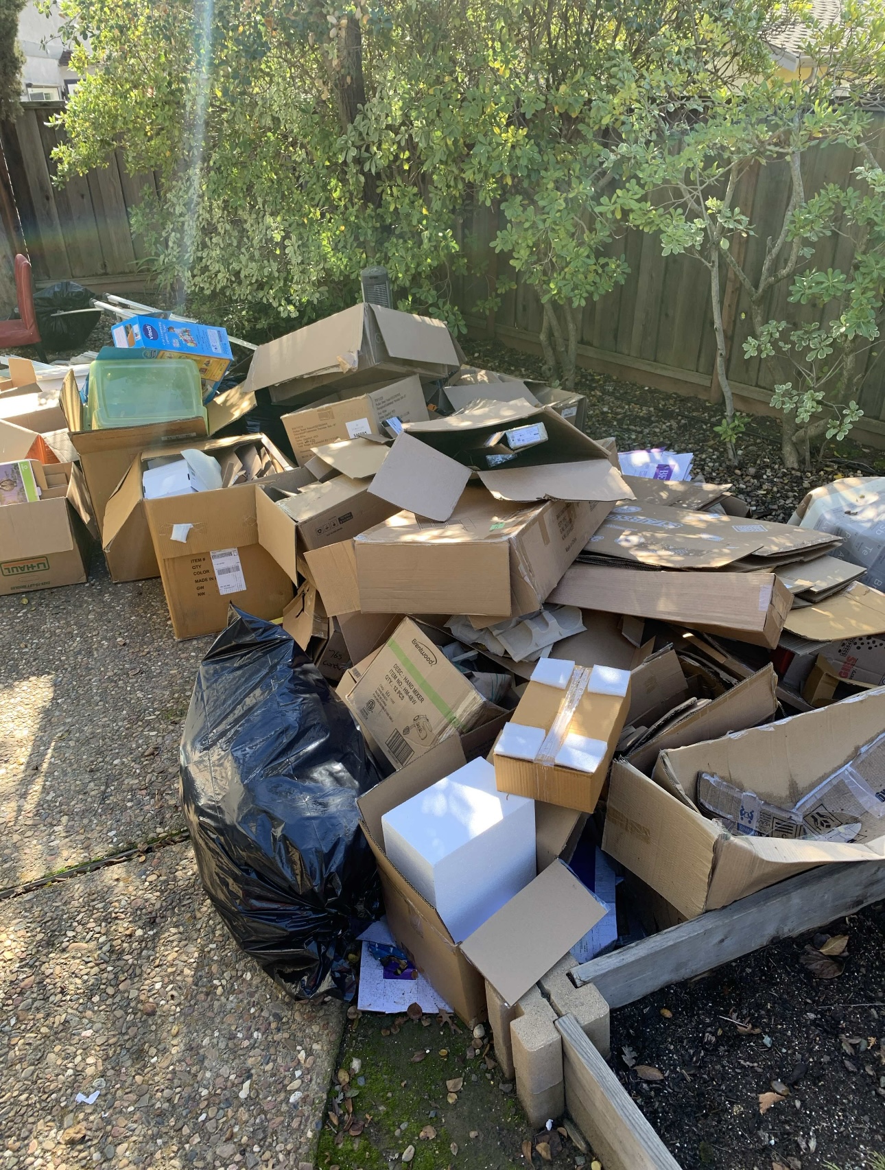 Rental Unit Cleanout In Boring