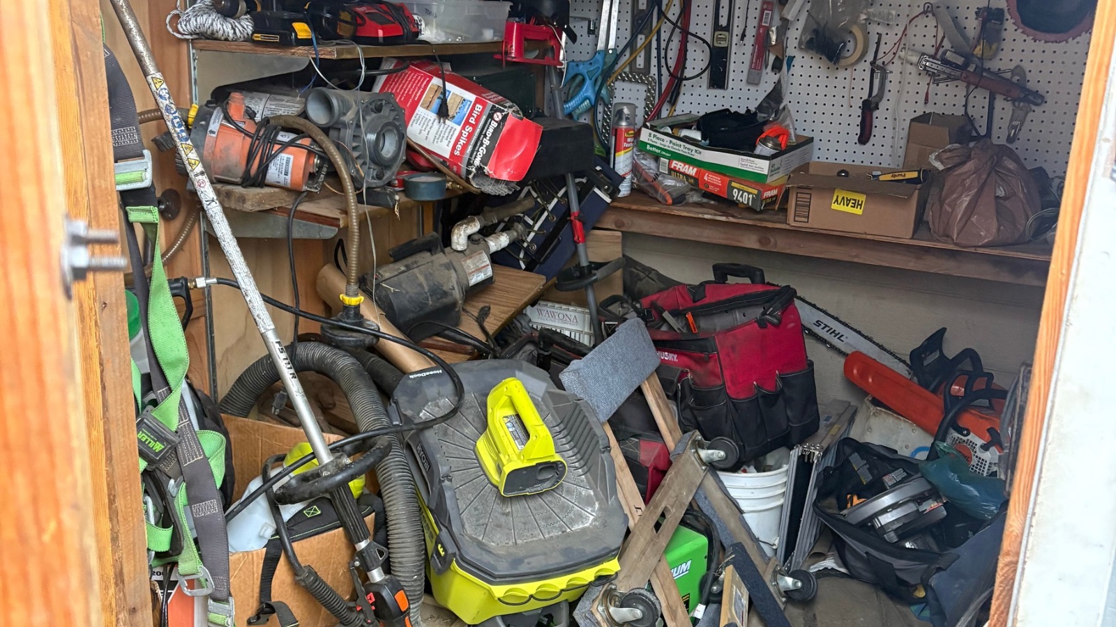 Shed Cleanout Service In Boring