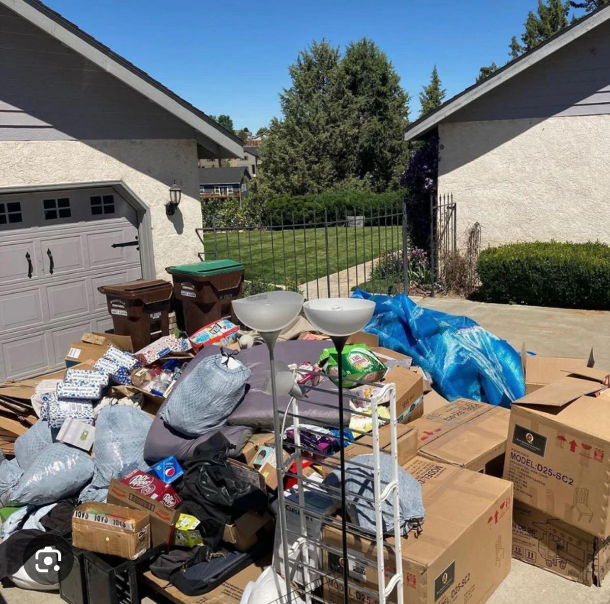 Residential Junk Removal Service In Boring