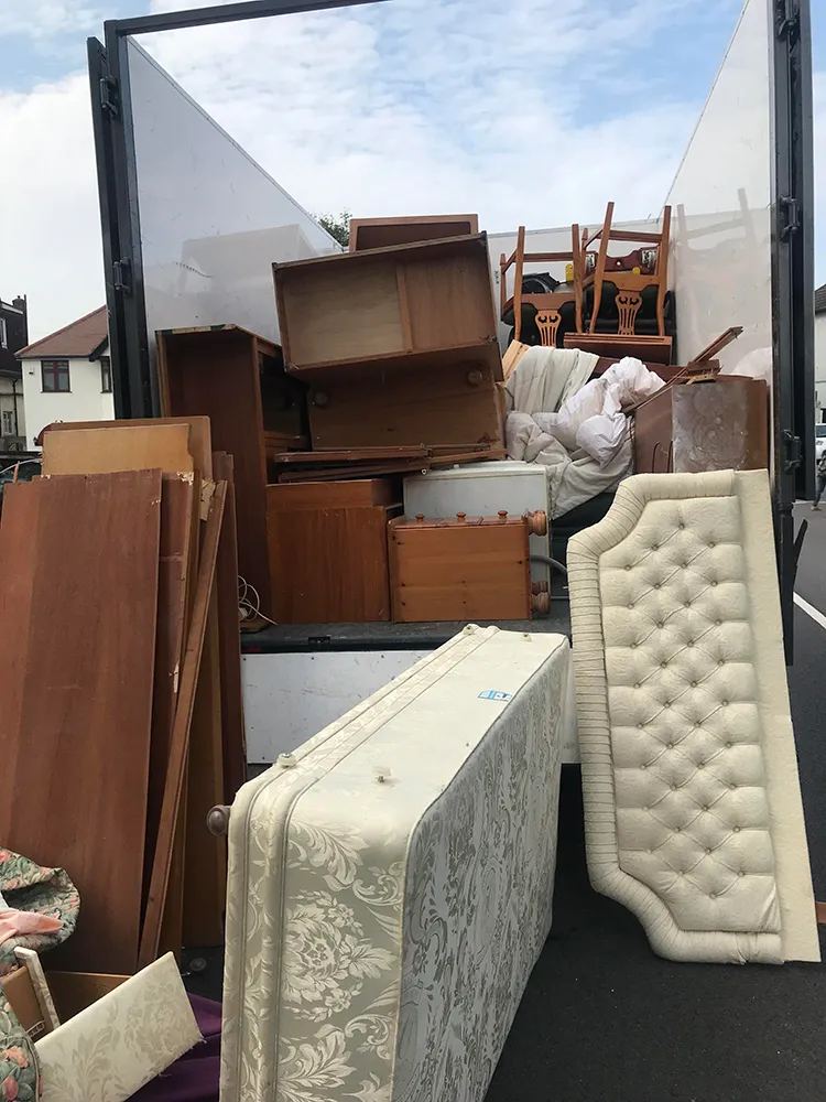 Furniture Removal Service In Boring