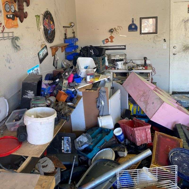 Hoarding Cleanout Service In Boring