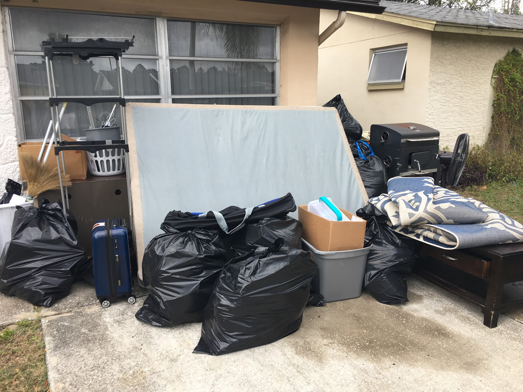 Moving Cleanout Service In Boring