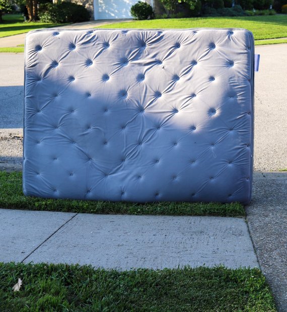 Mattress Removal Service In Boring