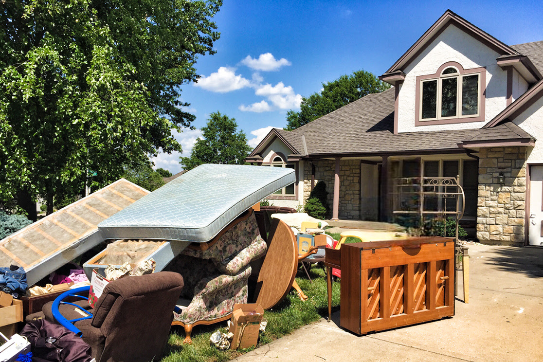 Estate Cleanout Service In Boring