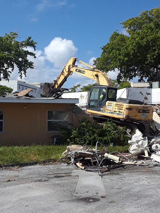 Garage Demolition Service In Boring